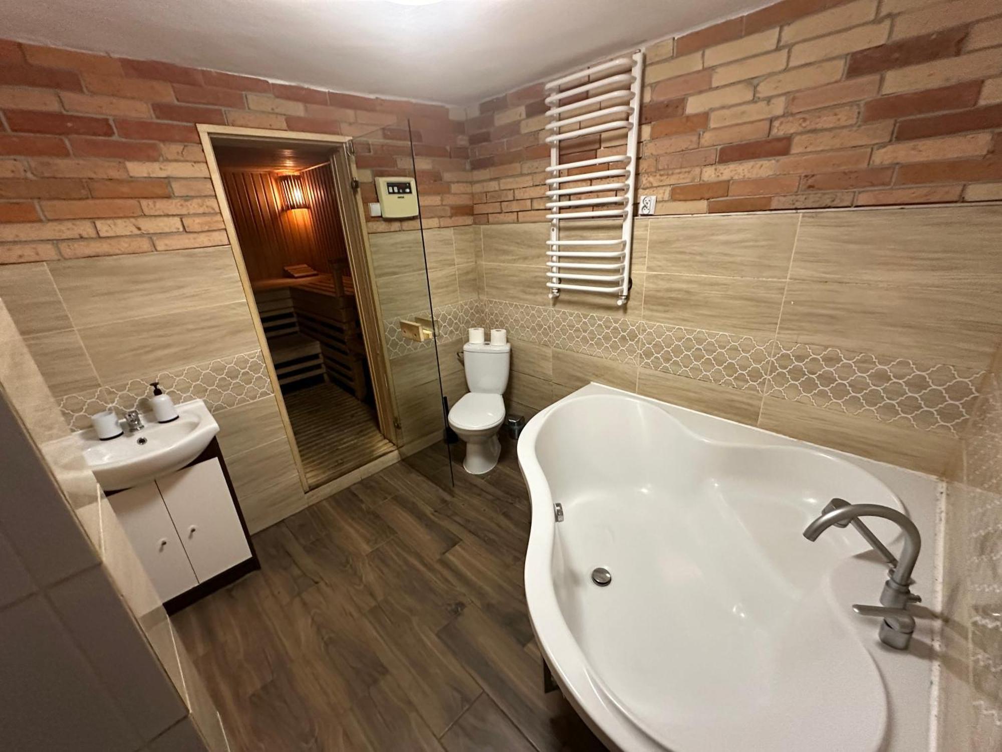 Jozka Chata Max 15 Os Sauna Jacuzzi Porabka Bagian luar foto
