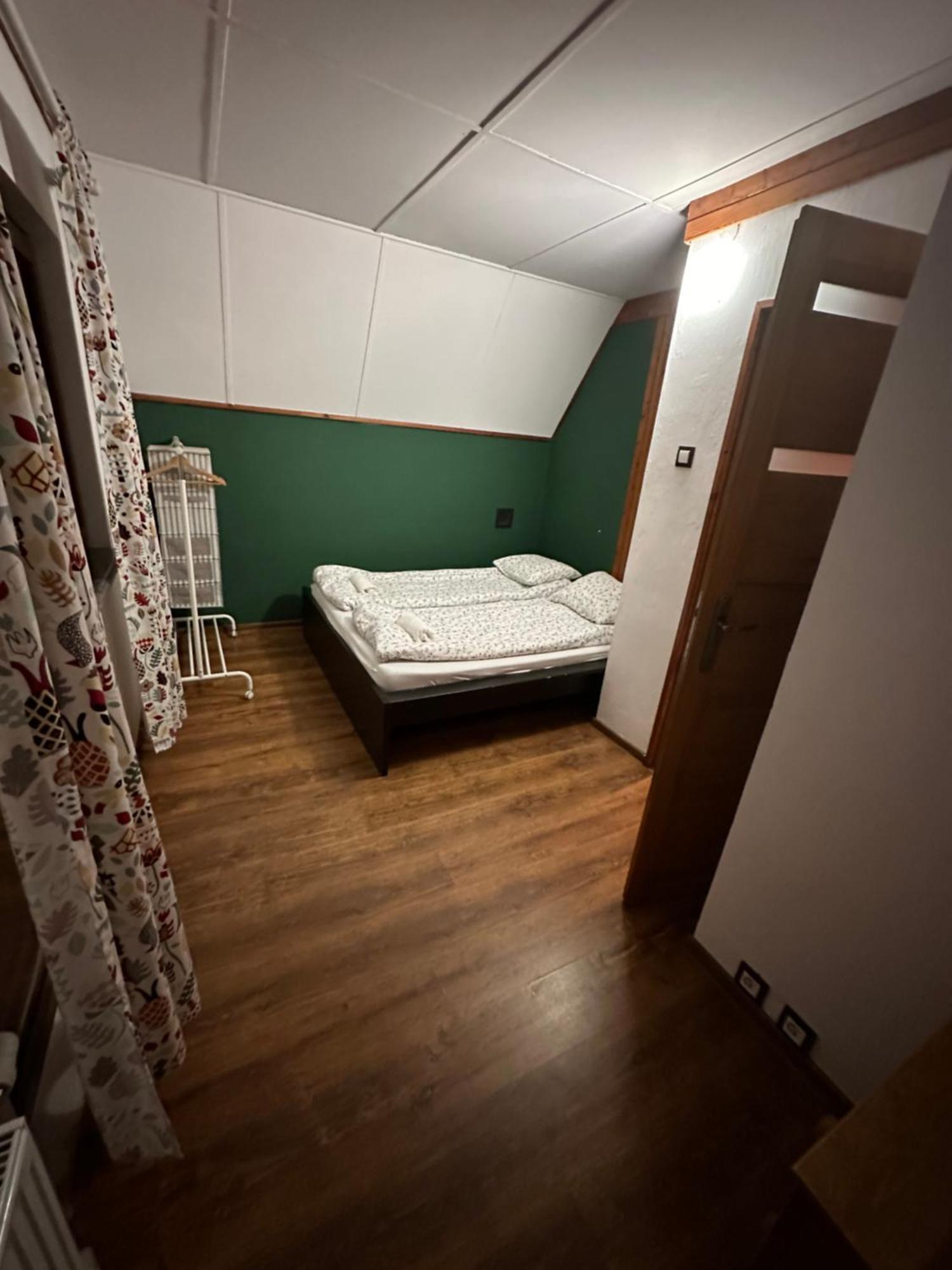 Jozka Chata Max 15 Os Sauna Jacuzzi Porabka Bagian luar foto